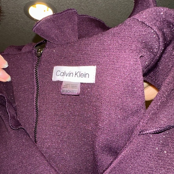 NWT SPARKLY CALVIN KLEIN DRESS SIZE 8P ELEGANT LOOKING WITH NECK SURROUNDING - Picture 12 of 16